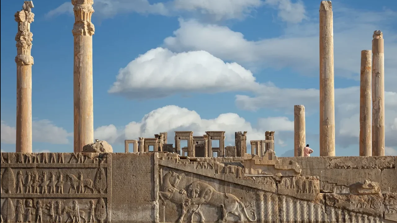 Apadana-Darius-I-Persepolis-Iran